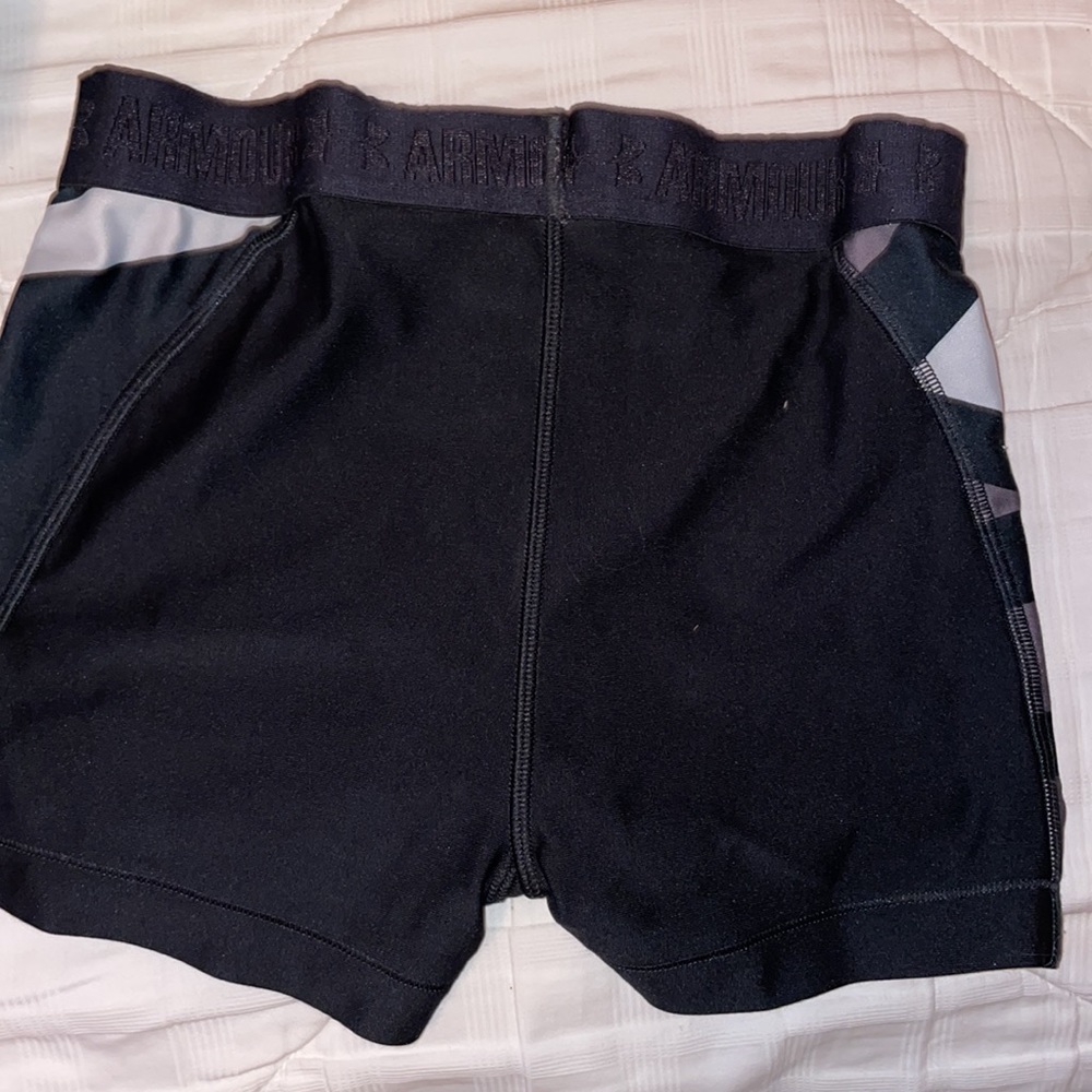 Spandex - Picture 2 of 2